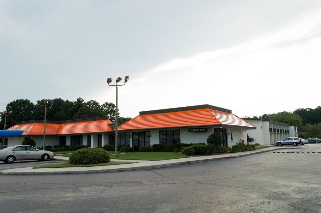 Hotel Super 8 By Wyndham Rocky Mount I-95 Exit 145 Battleboro Zewnętrze zdjęcie