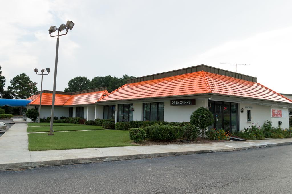 Hotel Super 8 By Wyndham Rocky Mount I-95 Exit 145 Battleboro Zewnętrze zdjęcie